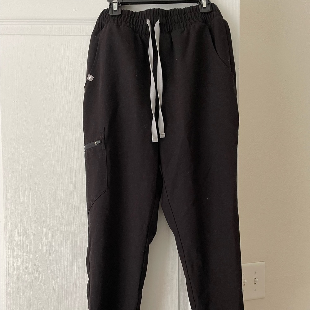 Figs scrubs! Lightly used, in great condition (UPDATED LISTING)